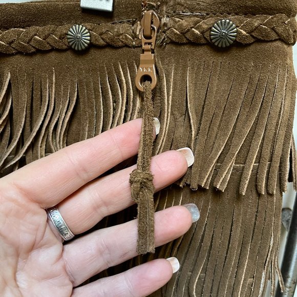 Anthropologie Minnetonka Moccasins 5 Layer Fringe Boot - Picture 4 of 15